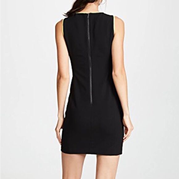 Alice + Olivia Colin Black Crewneck Sleeveless Dress w/ Neon Yellow Trim  8 NWT - Picture 3 of 8